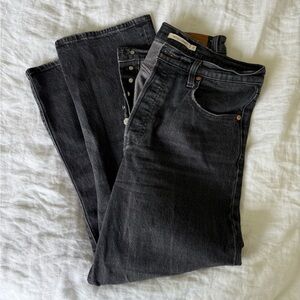 Levi’s Ribcage Straight Jeans